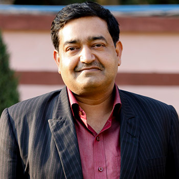 Dr. Shubendra Parihar, Associate Professor, Online PGDM Marketing